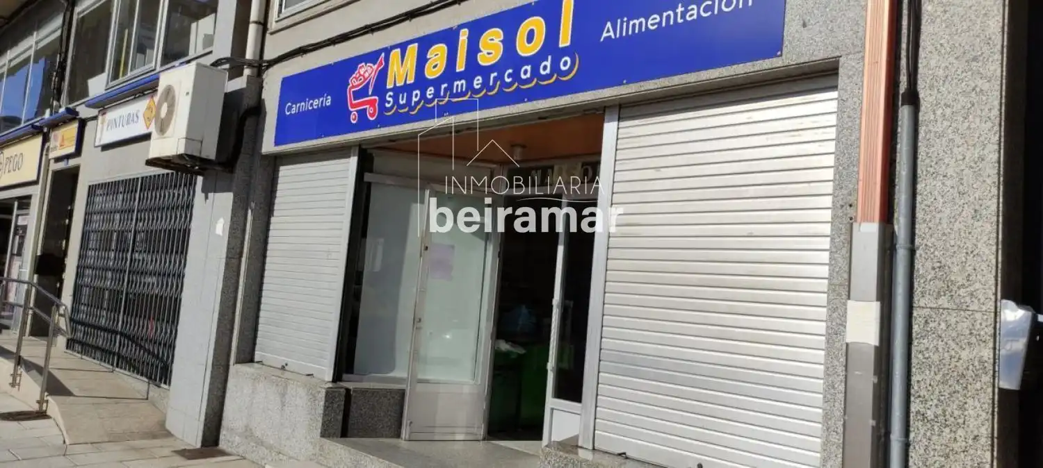 Commercial properties for rent in Ribeira