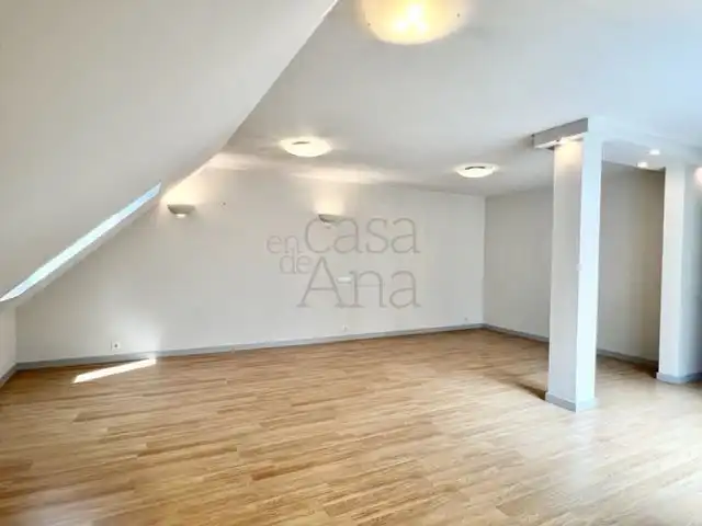 Piso en venta en Bilbao  con Calefacción y Balcón