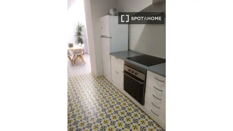 Küche von Wohnung zur untervermieten in Cádiz mit Klimaanlage, Heizung und Terrasse