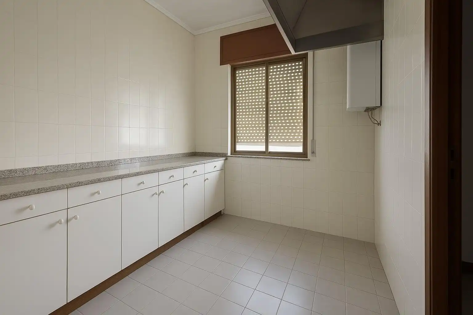 Cocina de Local en venta en Torrelavega 