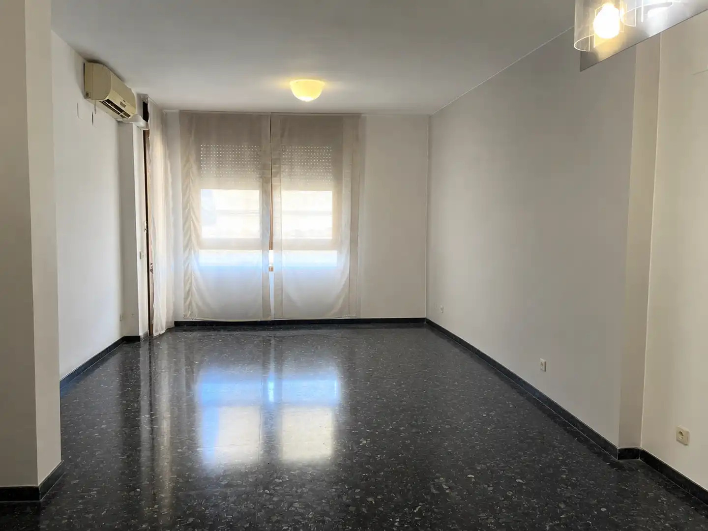 Dormitori de Pis en venda en Ontinyent amb Aire condicionat, Calefacció i Traster
