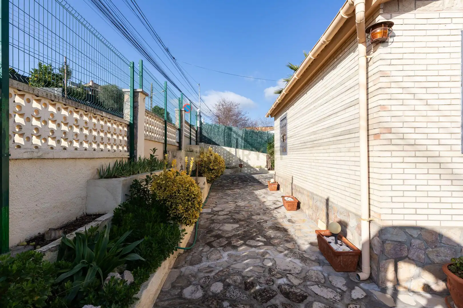 Vista exterior de Casa o xalet en venda en Fogars de la Selva amb Jardí privat