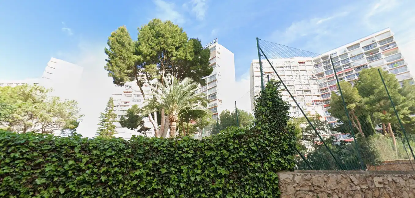 Vista exterior de Apartamento en venta en Benidorm con Terraza y Piscina comunitaria