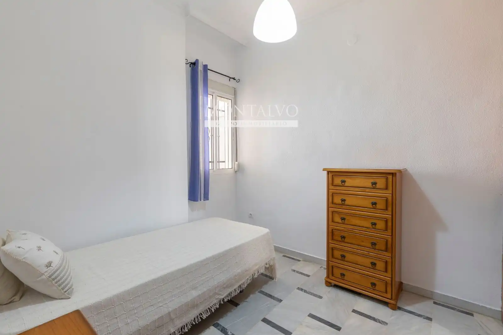Schlafzimmer von Wohnung zum Verkauf in Atarfe