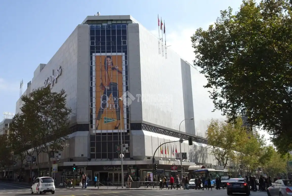 Vista exterior de Piso de alquiler en Madrid con Aire acondicionado y Calefacción