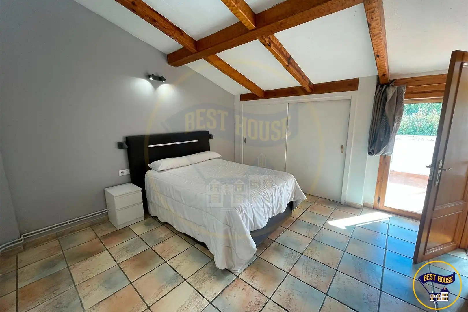 Dormitori de Casa o xalet de lloguer en Cuenca amb Calefacció i Terrassa