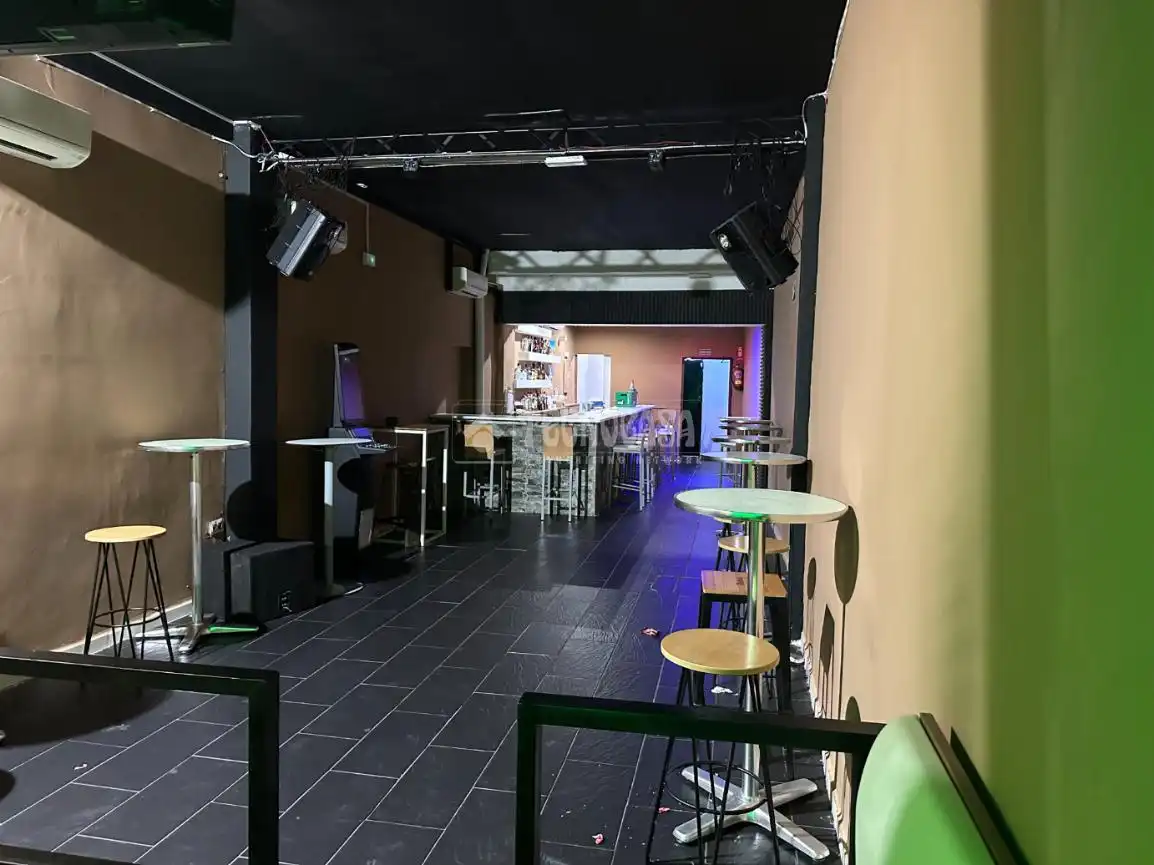 Local comercial en venda a Fuente El Saz de Jarama, imagen 2