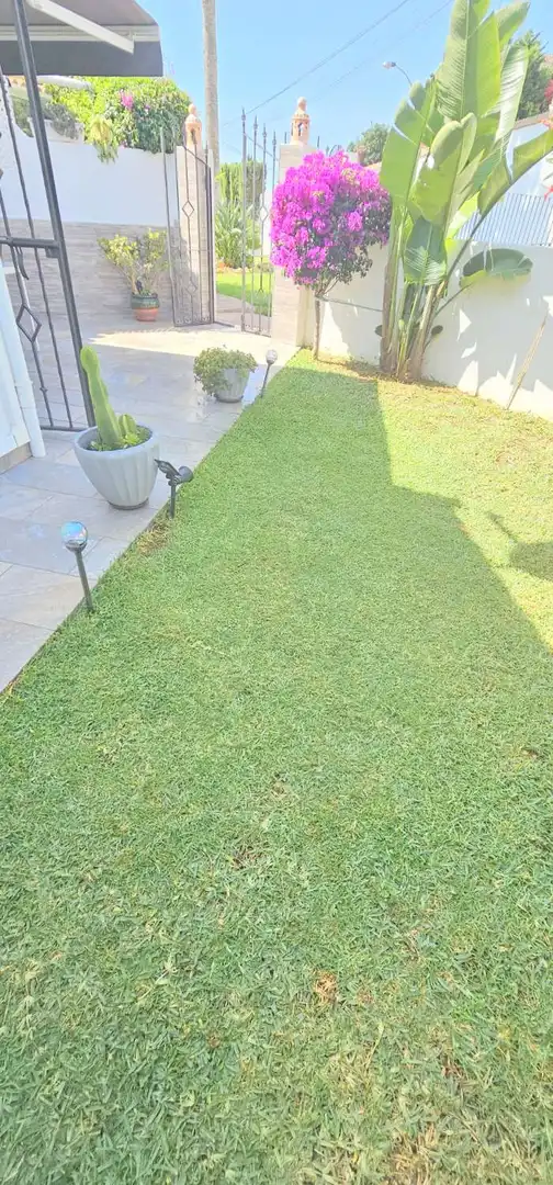 Jardín de Planta baja de alquiler en Vélez-Málaga con Aire acondicionado, Terraza y Piscina
