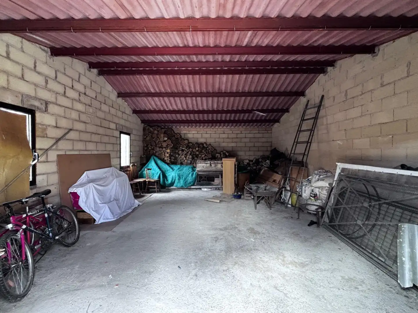 Finca rústica en venta en Valle de Oca con Calefacción y Jardín privado