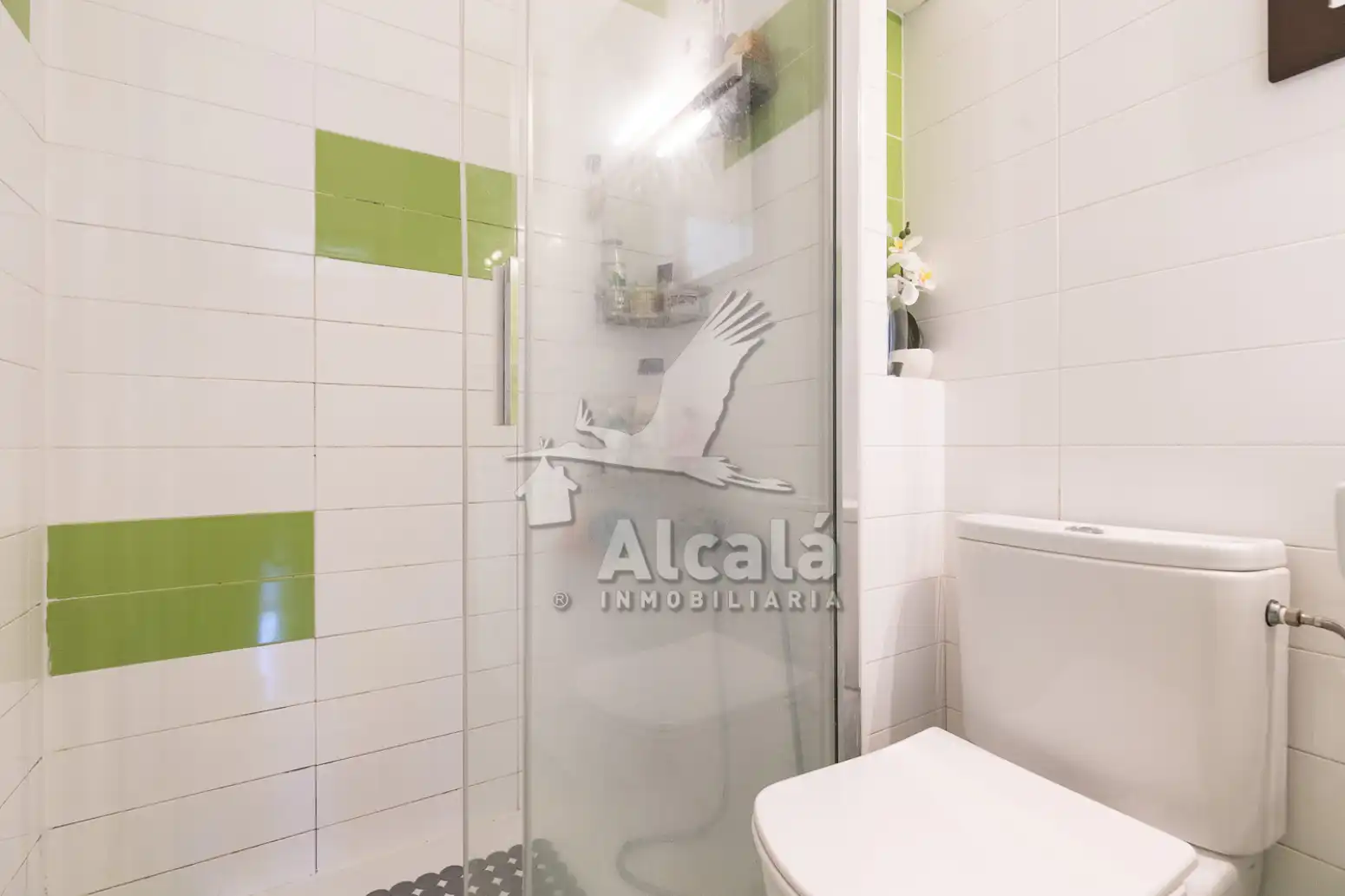Baño de Piso en venta en Azuqueca de Henares con Aire acondicionado, Calefacción y Terraza