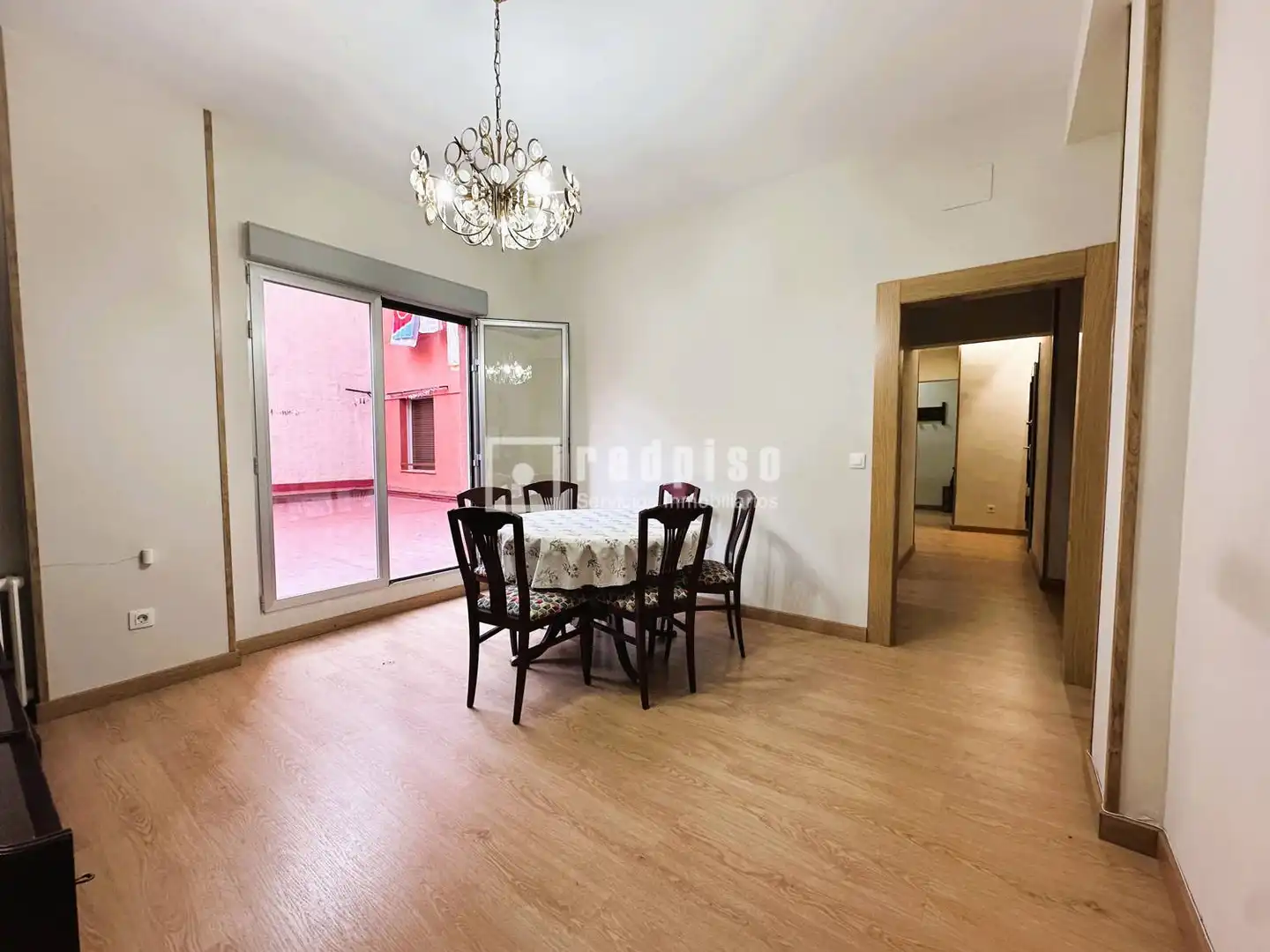 Comedor de Piso en venta en Madrid con Calefacción y Amueblado