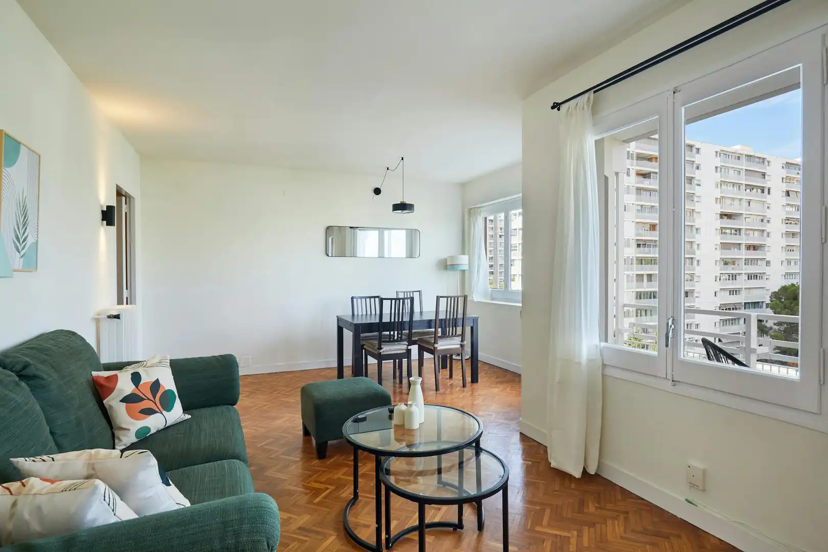 Living room of Flat for rent in Barcelona  with Air Conditioner, Heating and Private garden