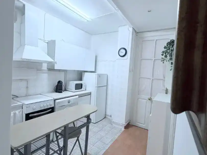 Kitchen of Flat for sale in  Logroño  with Balcony