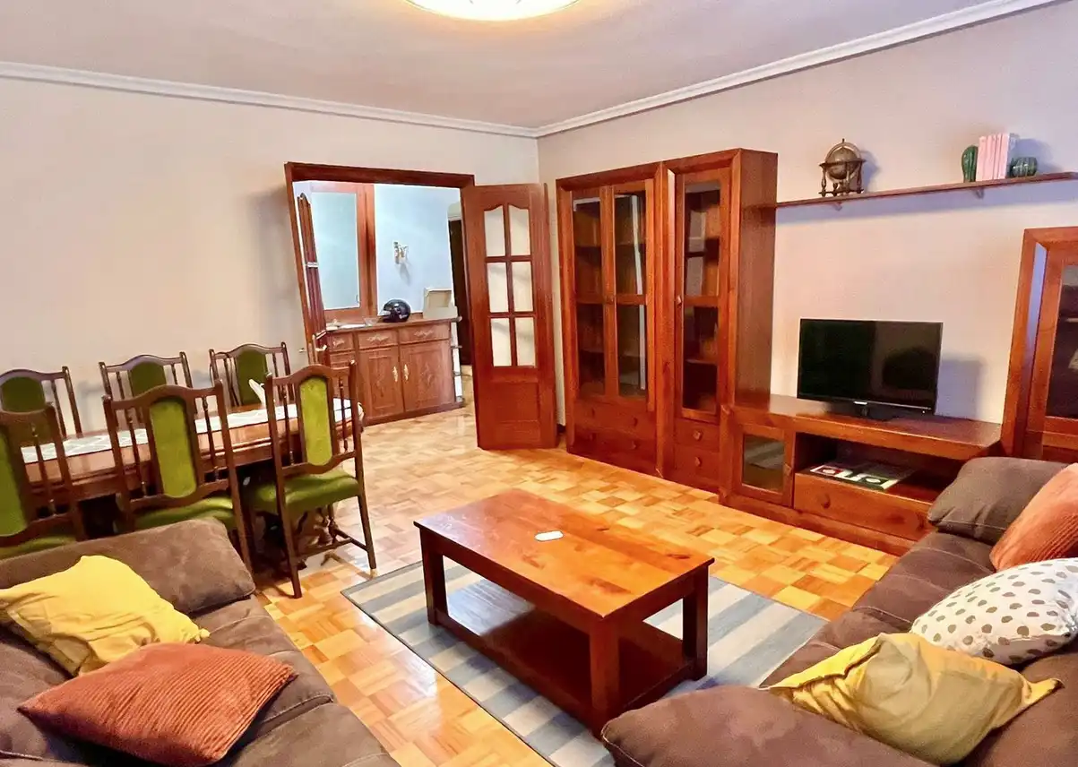 Piso en venta en Calle Tirso de Molina, El Coto