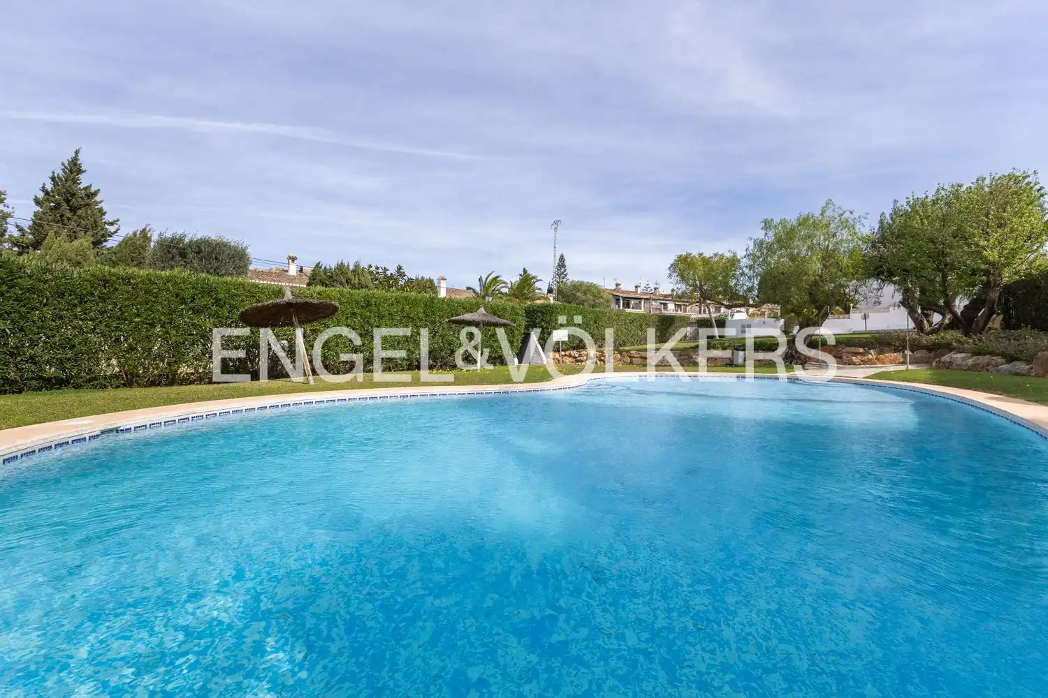 Houses for sale in Las Rotas / Les Rotes