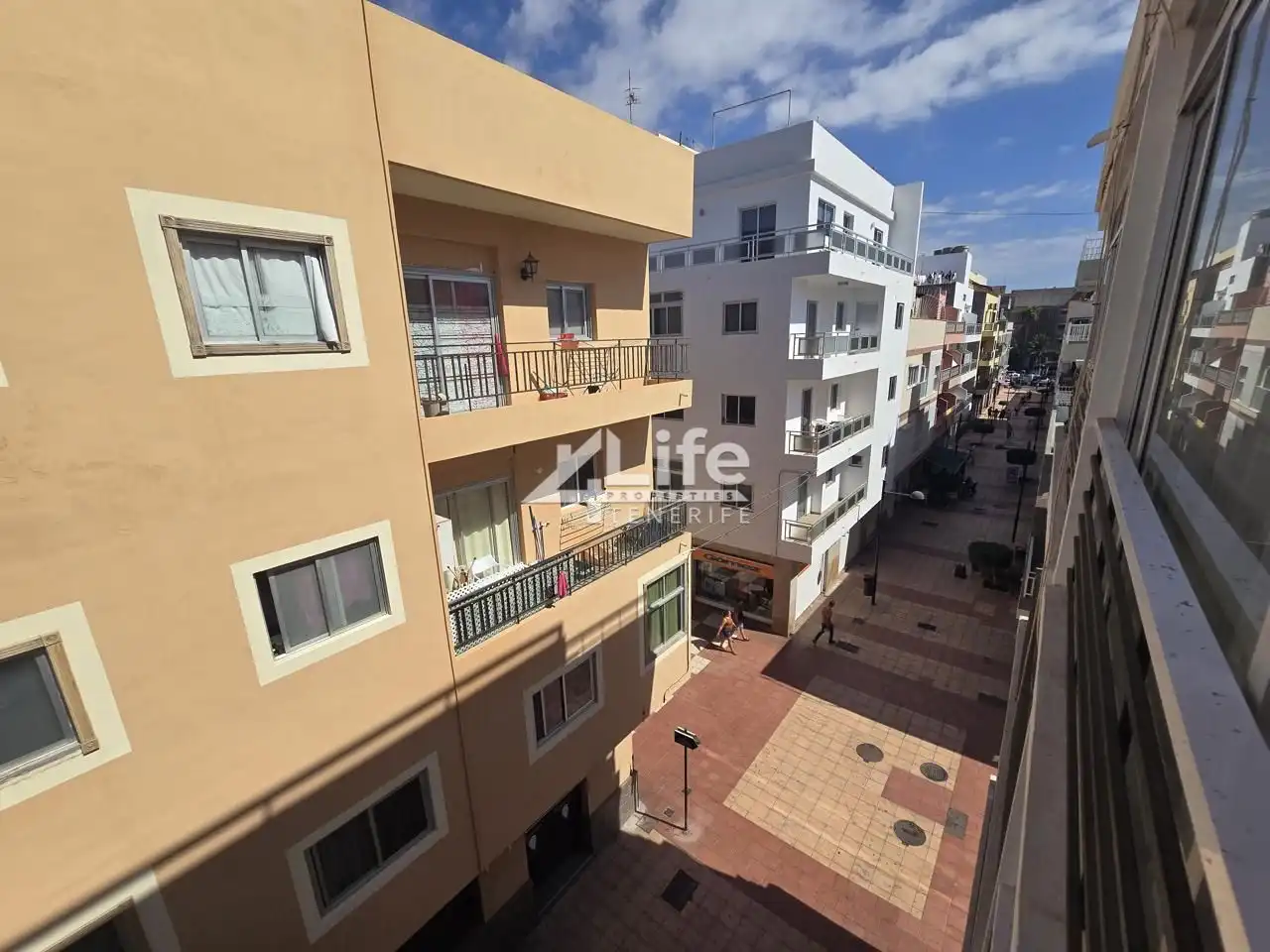 Vista exterior de Piso en venta en Arona con Terraza