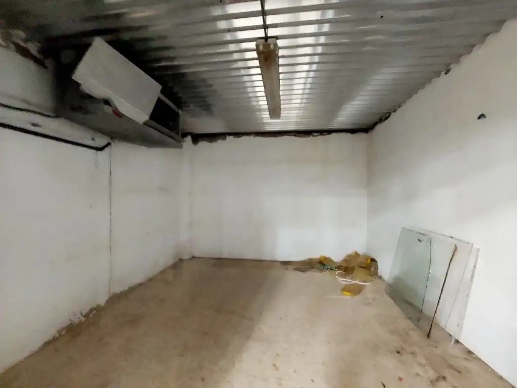 Fabrikhallen zum Verkauf in Badajoz