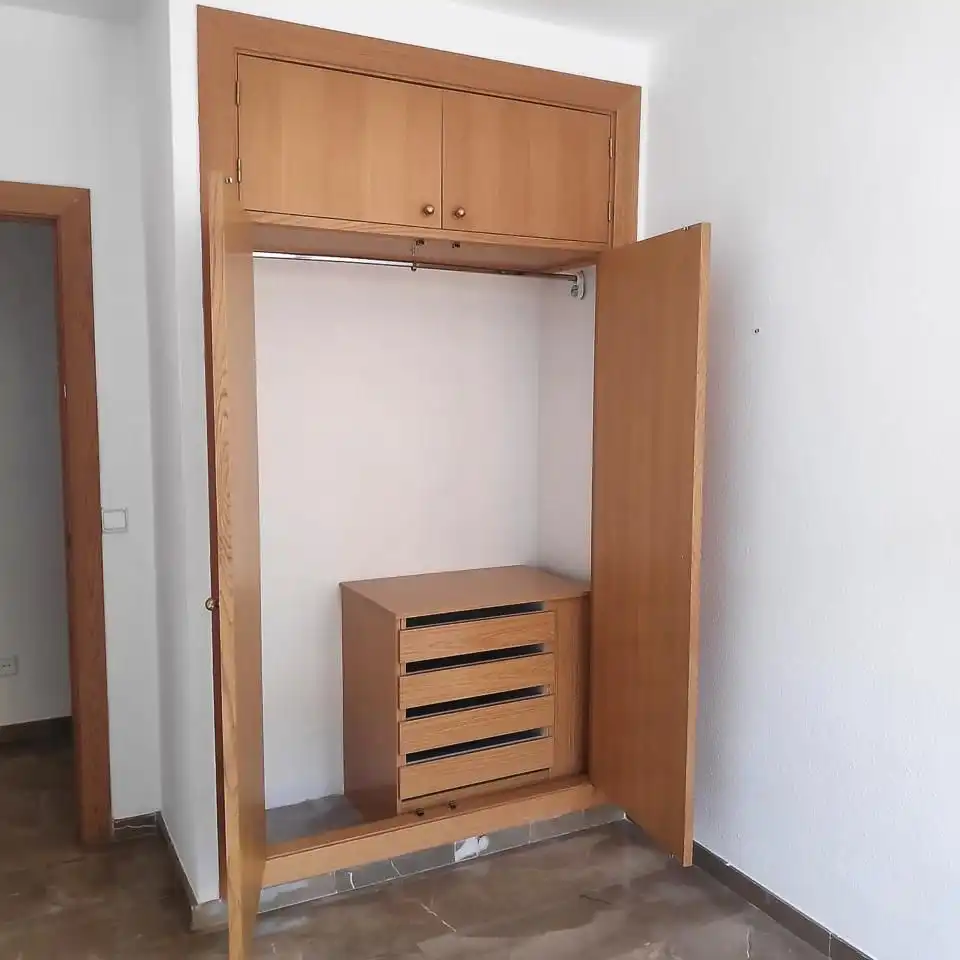 Bedroom of Flat for rent in Granada  with Air Conditioner, Heating and Furnished
