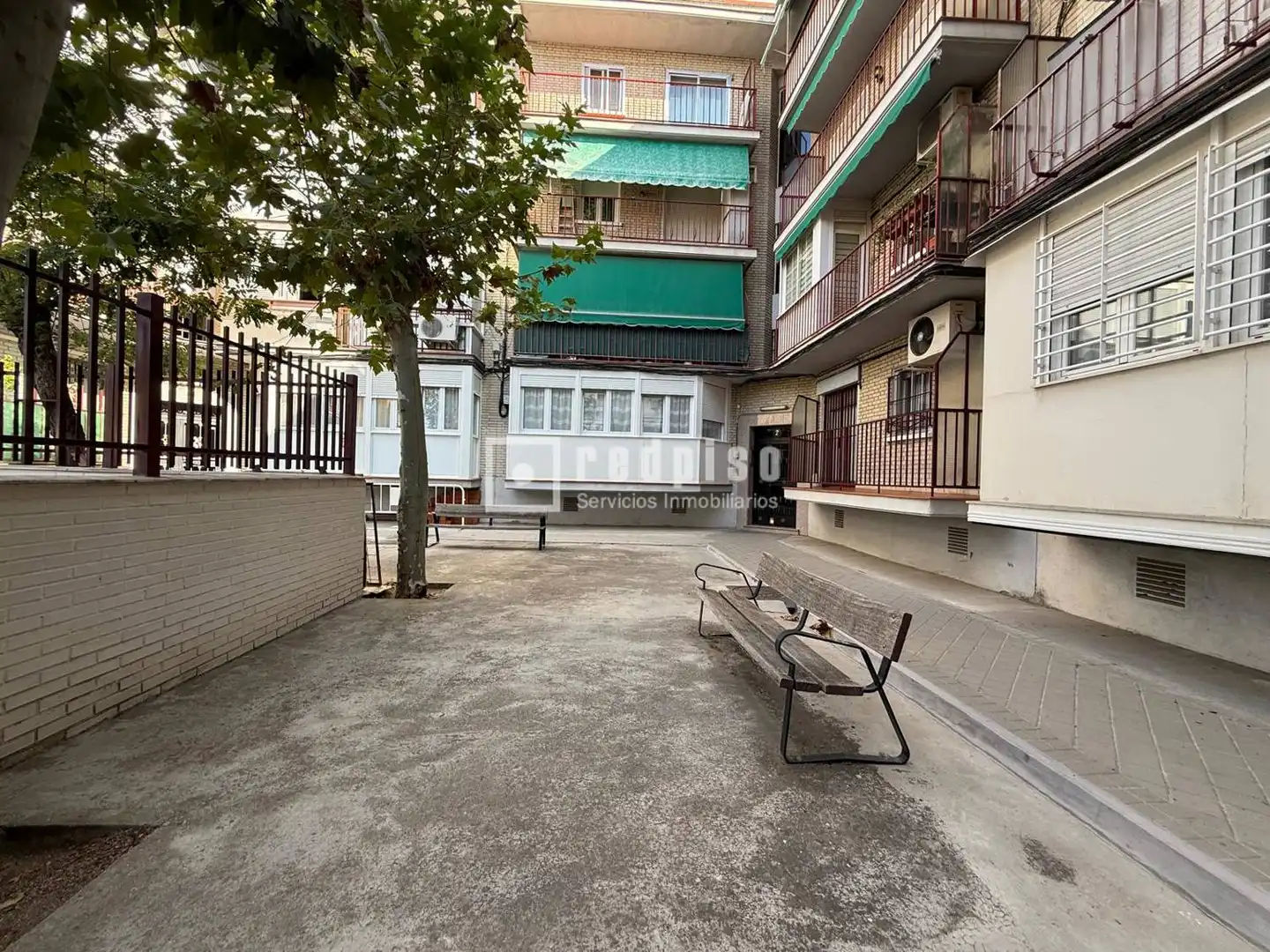 Vista exterior de Piso en venta en Madrid con Aire acondicionado, Calefacción y Terraza