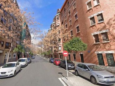 Parking to rent in Extramurs
