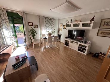 Casa a schiera con giardino in vendita a Calle Higinio Gil
