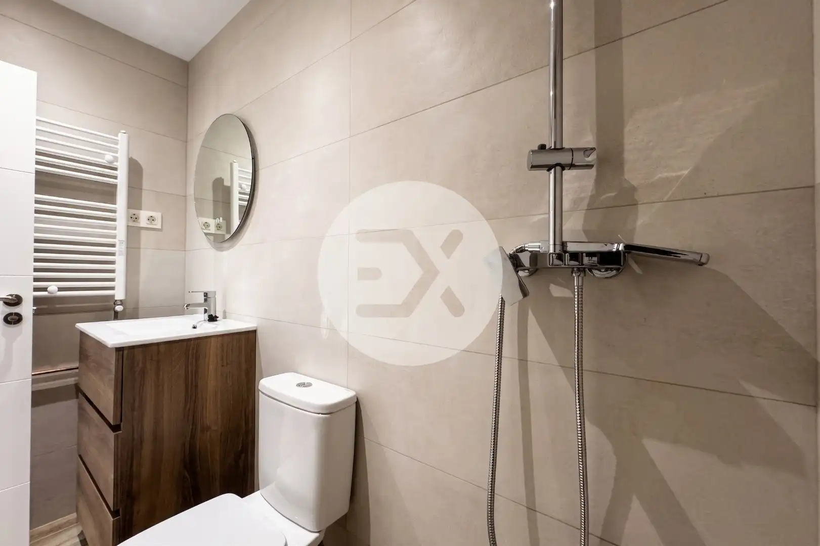Baño de Planta baja en venta en Castelldefels con Parquet