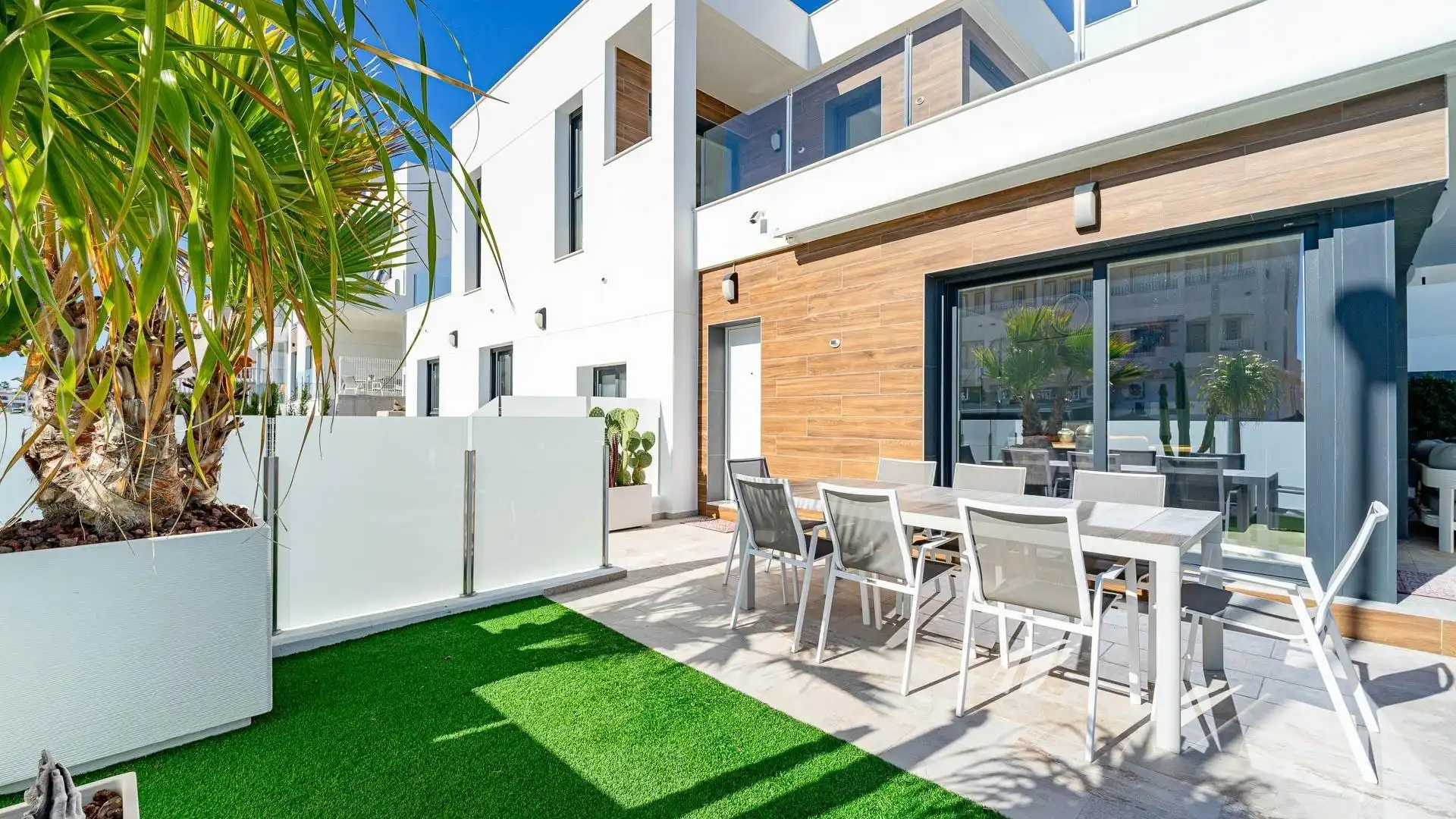 Terrassa de Casa o xalet en venda en Orihuela amb Aire condicionat, Jardí privat i Terrassa