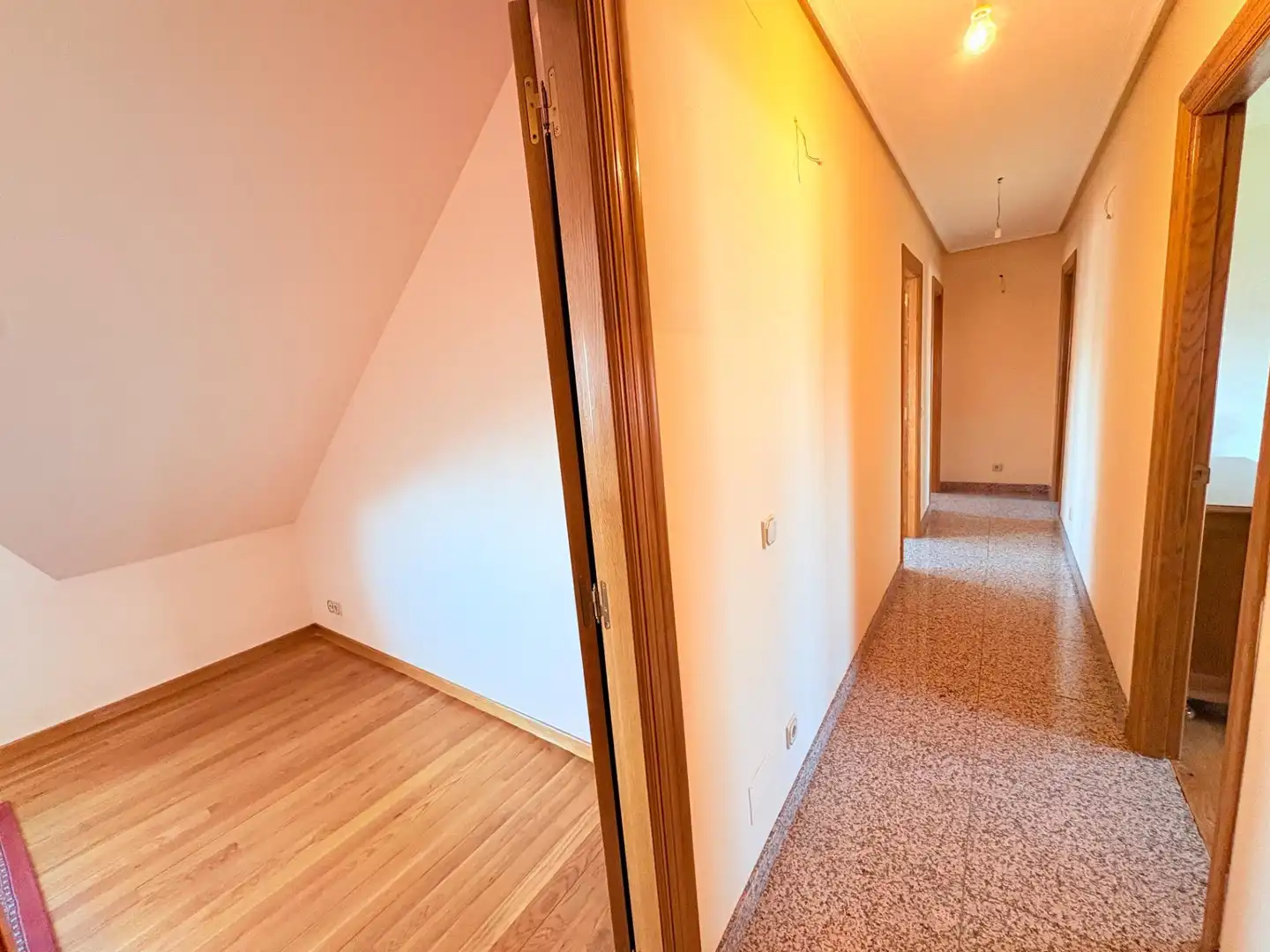 Casa o chalet en venta en Ponferrada con Calefacción, Terraza y Amueblado