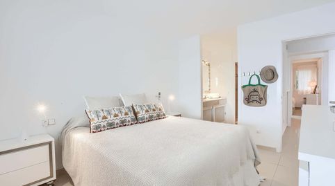 Elegante apartamento de estilo escandinavo con vistas al puerto deportivo y al mar en Portals Nous, imatge 5