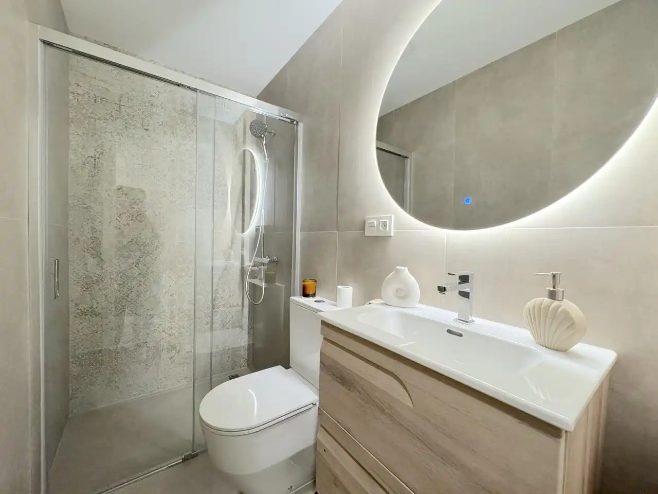 Baño de Piso en venta en Santa Cruz de Tenerife con Aire acondicionado y Terraza
