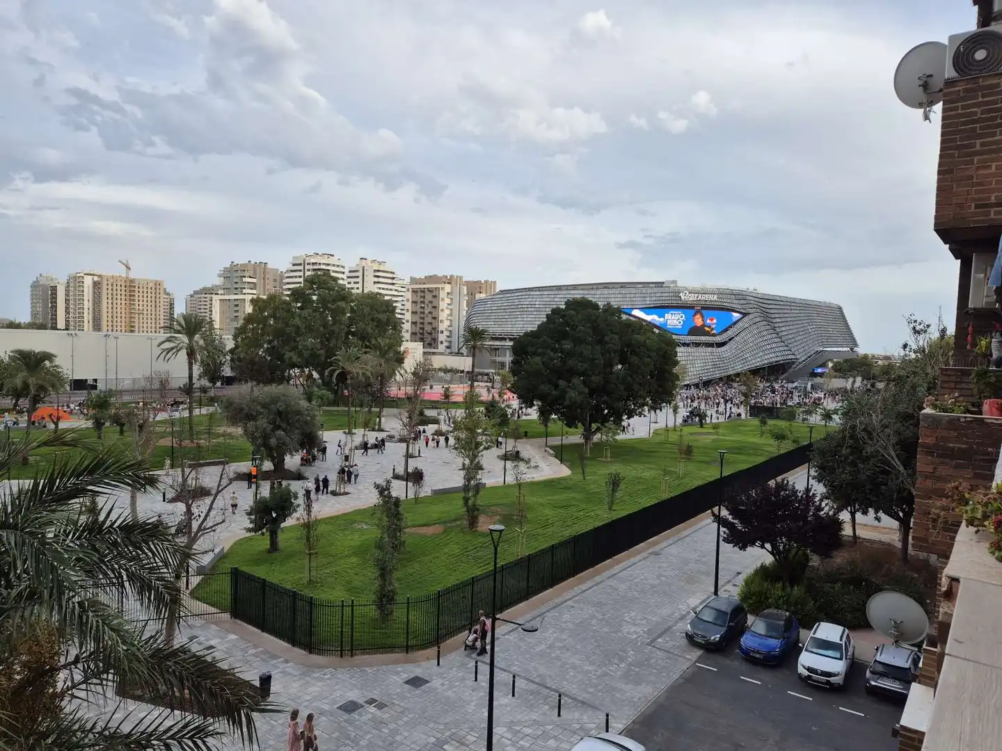 Außenansicht von Wohnungen zur untervermieten in  Valencia Capital mit Klimaanlage, Heizung und Terrasse