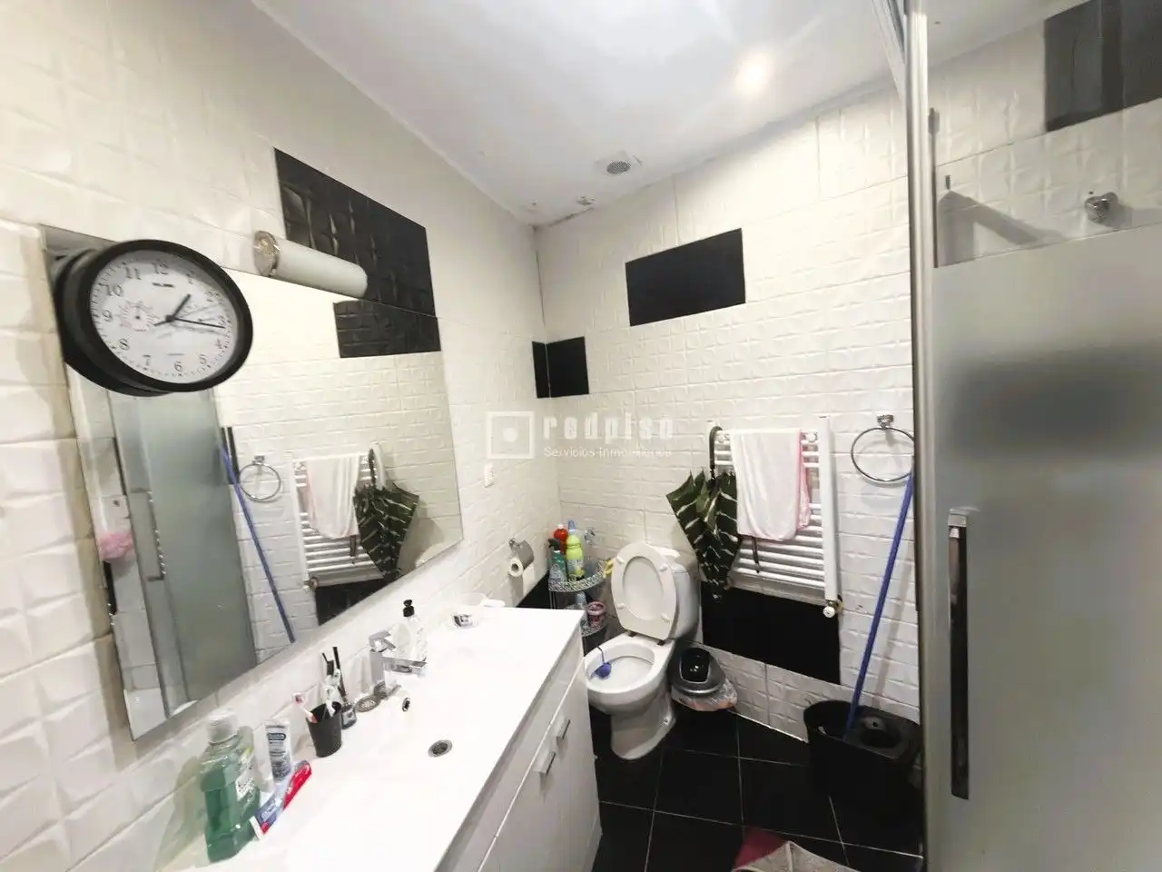 Badezimmer von Wohnung zum Verkauf in Madrid mit Klimaanlage, Heizung und Parkett