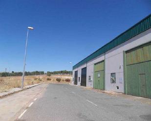 Vista exterior de Nau industrial en venda en Villanueva del Río y Minas