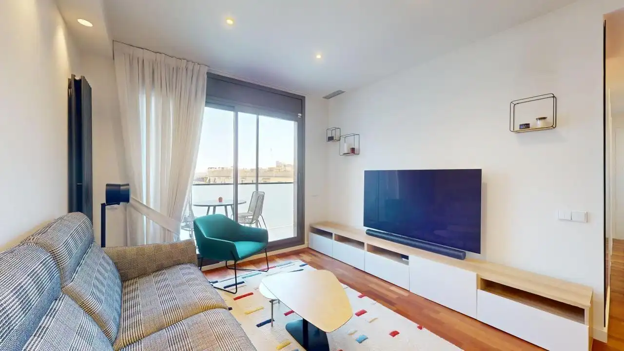 Sala d'estar de Pis en venda en Barcelona amb Aire condicionat, Calefacció i Parquet