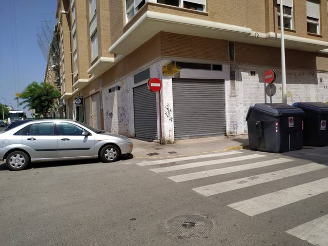 Local comercial en Alquiler en Ausias March