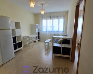 Bedroom of Flat to rent in Pulgar  with Air Conditioner, Heating and Furnished