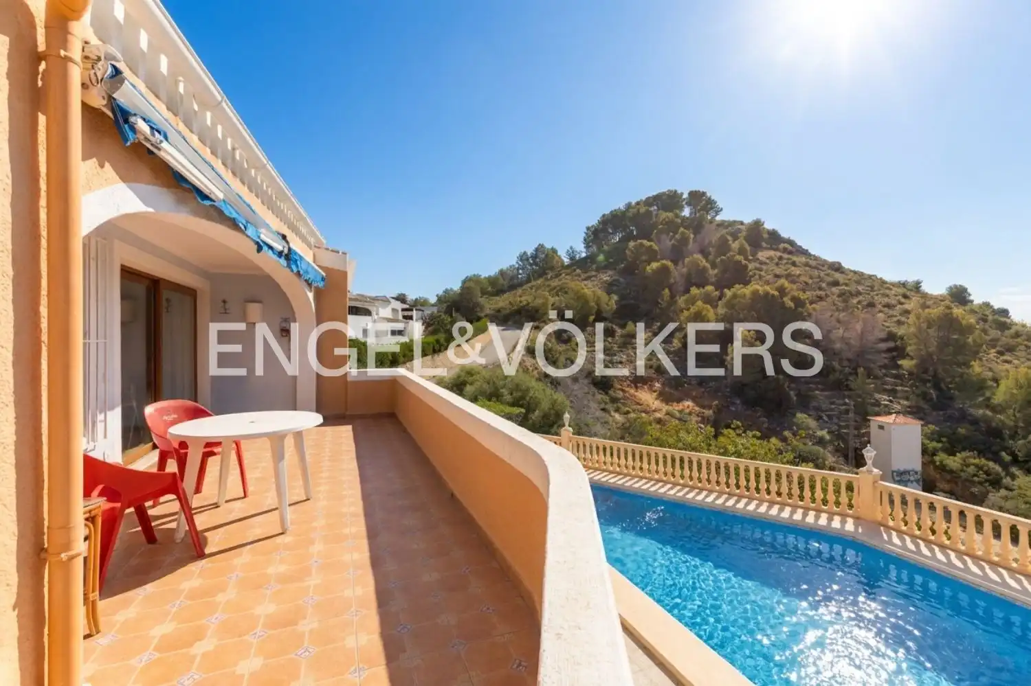 Balcony of Houses for sale in Jávea / Xàbia  with Air Conditioner, Heating and Private garden