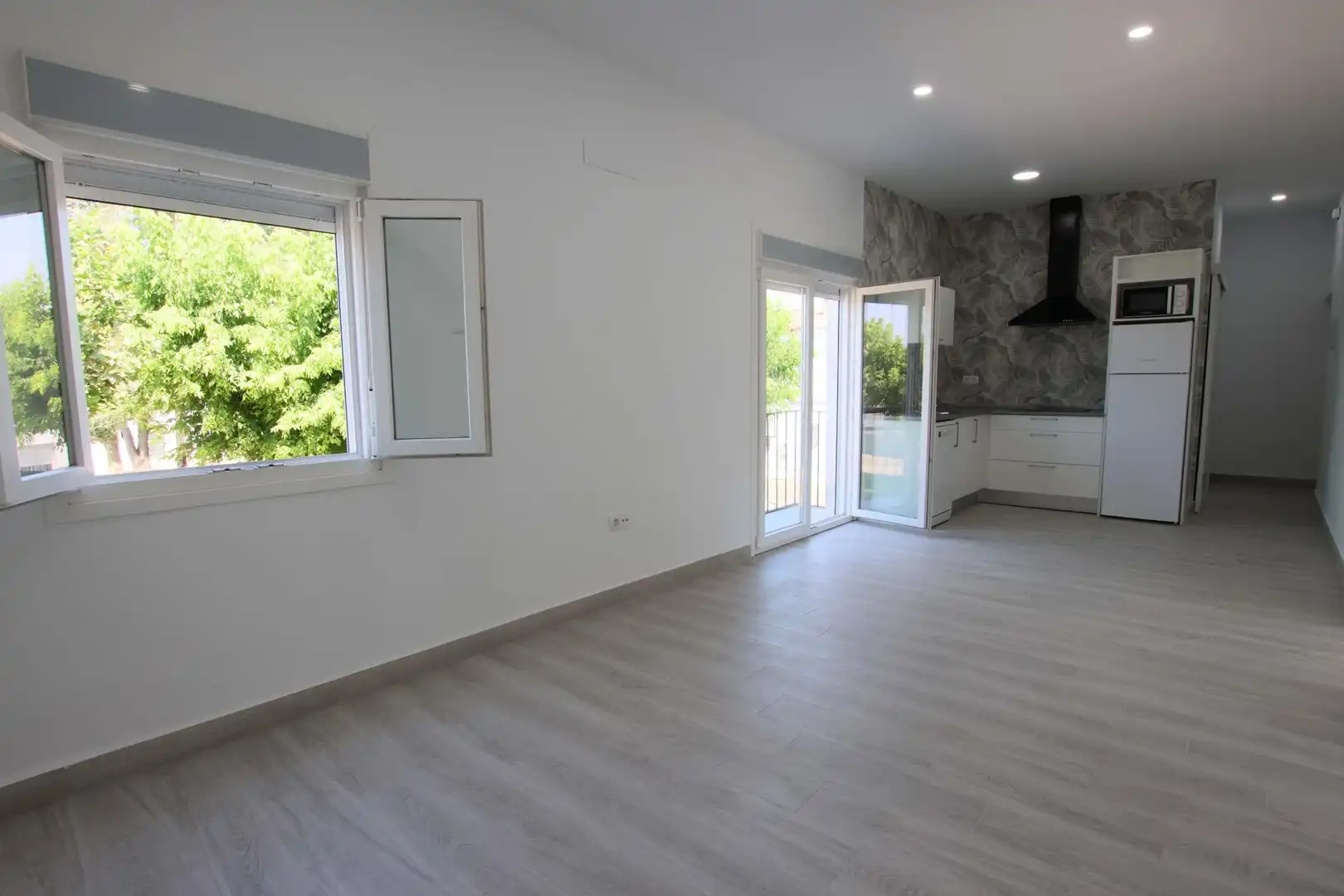 Küche von Wohnung zum Verkauf in Puebla de la Calzada mit Balkon