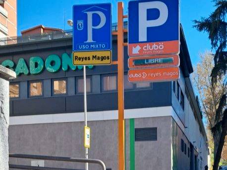 Garaje en Venta en Plaza de los Reyes Magos, 1 en Niño Jesús