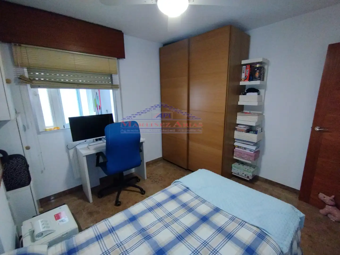 Bedroom of Flat for sale in Jaén  with Air Conditioner and Balcony