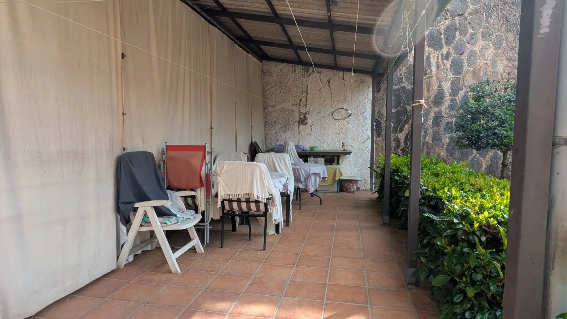 Terraza de Casa adosada en venta en Girona con Aire acondicionado, Calefacción y Jardín privado