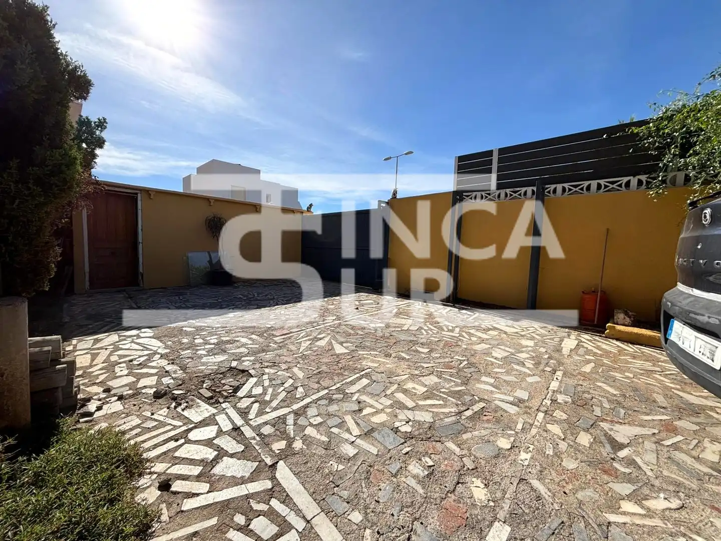 Vista exterior de Casa o chalet en venta en Roquetas de Mar con Aire acondicionado, Jardín privado y Terraza