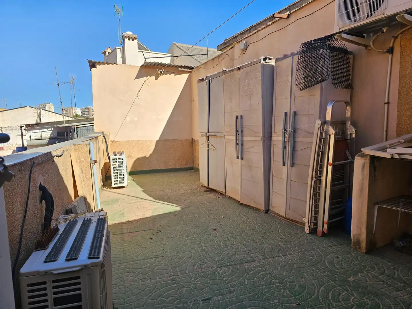 Vista exterior de Casa o xalet en venda en Cartagena amb Terrassa