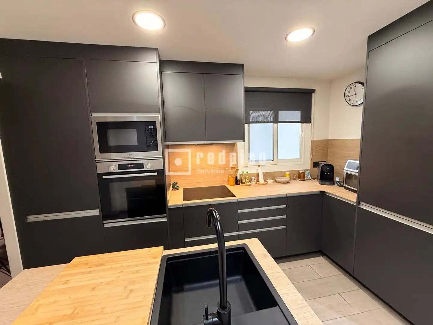 Cocina de Piso en venta en Valencia con Aire acondicionado, Trastero y Amueblado