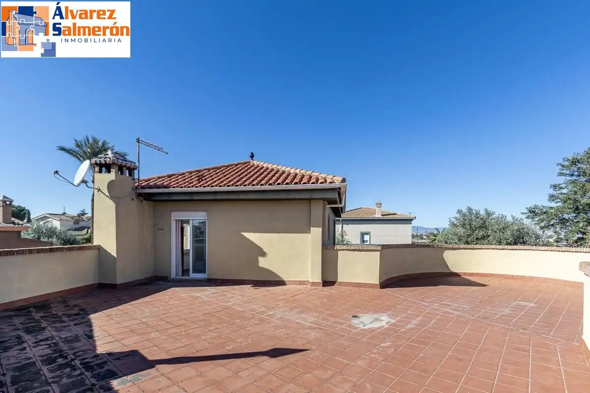 Detached house with pool for sale in Calle del Arache, imagen 38