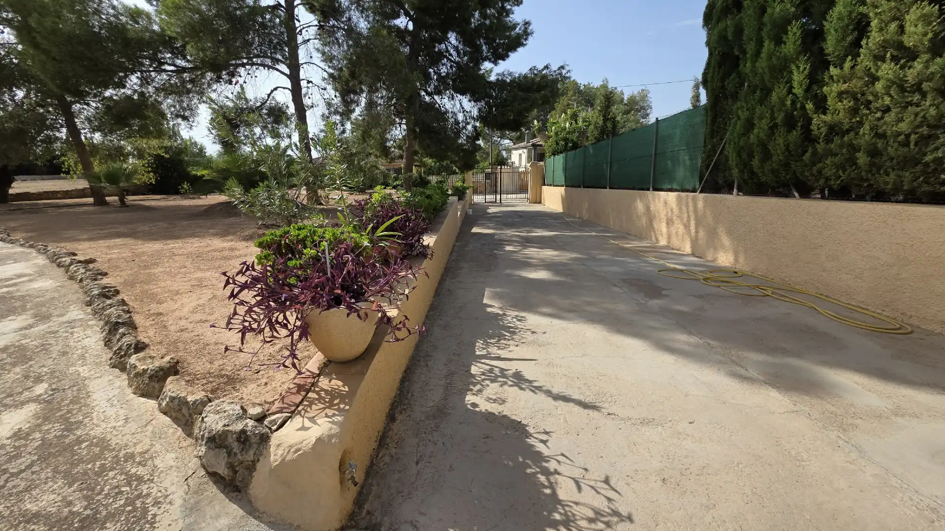 Vista exterior de Casa o xalet en venda en Bétera amb Jardí privat, Terrassa i Traster