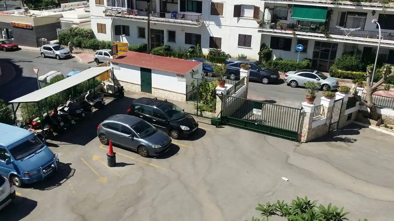 Wohnung zur Miete in Avenida San Carlos, Solymar
