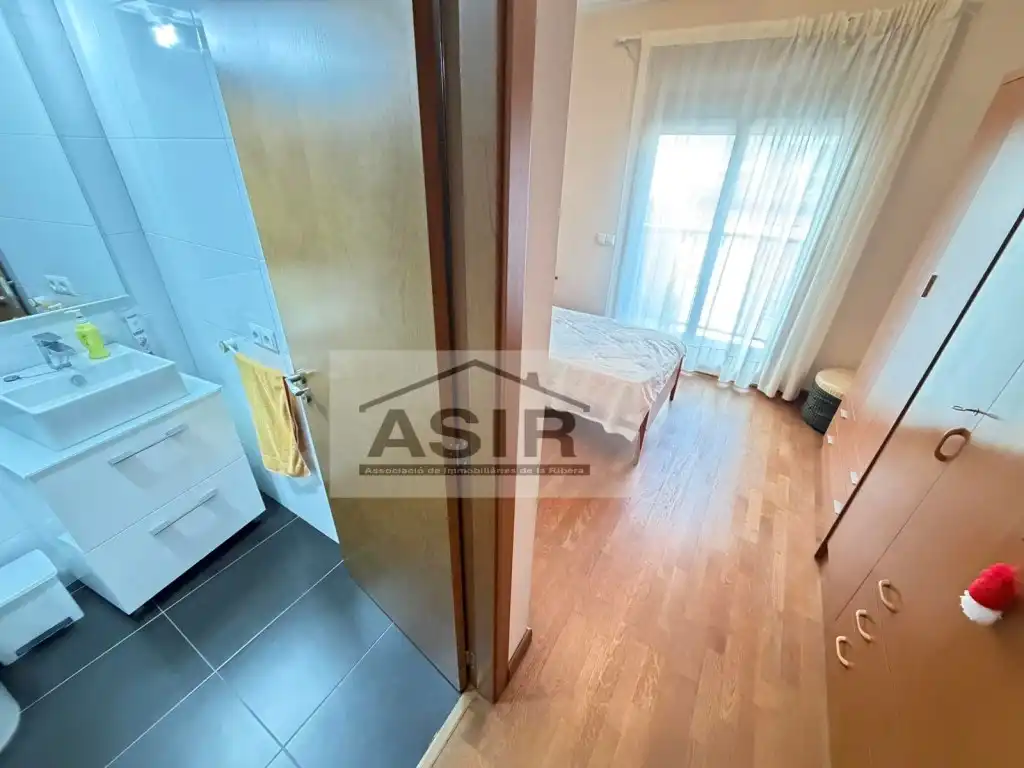 Habitación de Piso de alquiler en Alzira con Aire acondicionado