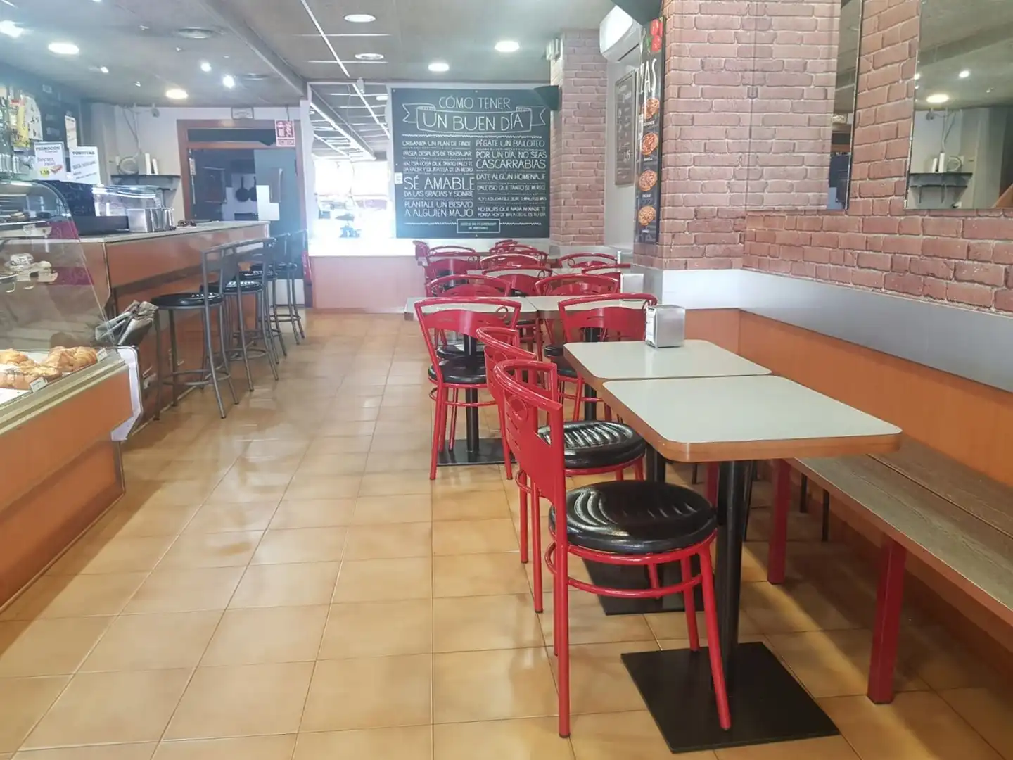 Business premises for transfer in Font Verda, imagen 3