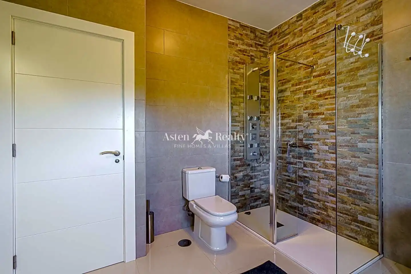 Baño de Terreno en venta en Santiago del Teide